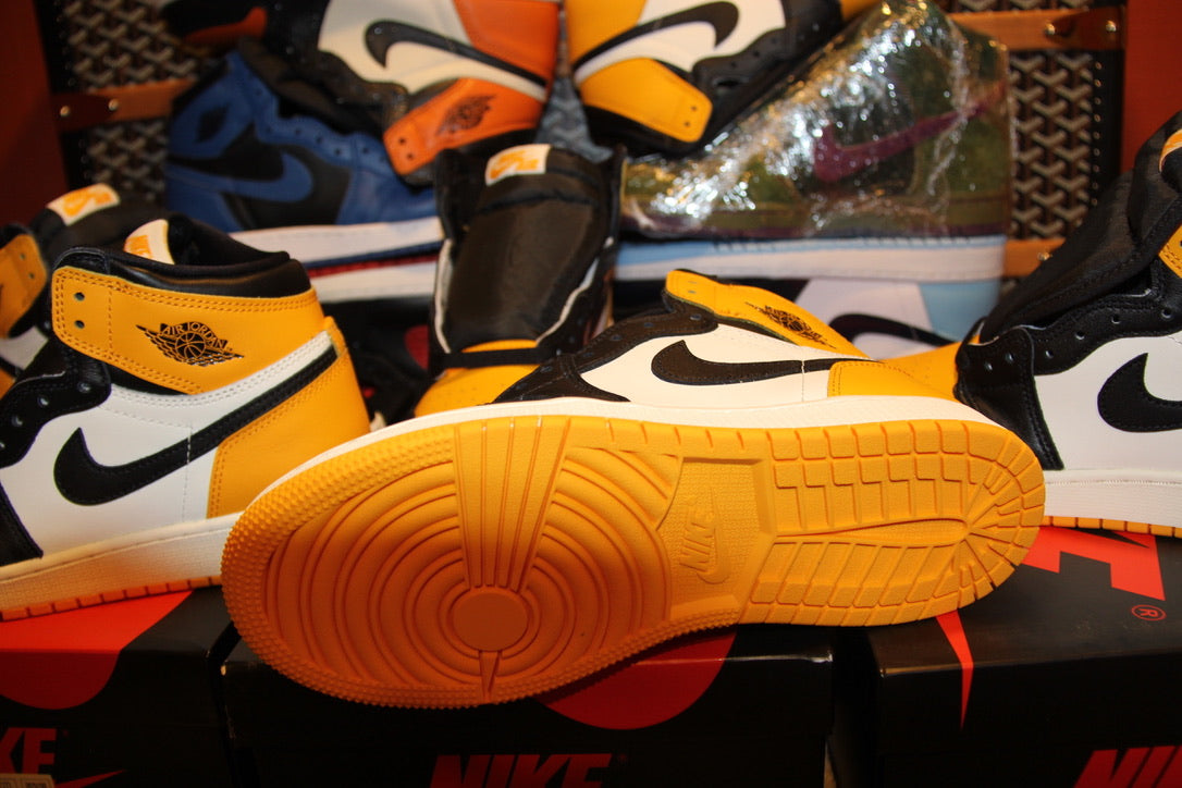 Air Jordan 1 Retro High OG ‘Yellow Toe’