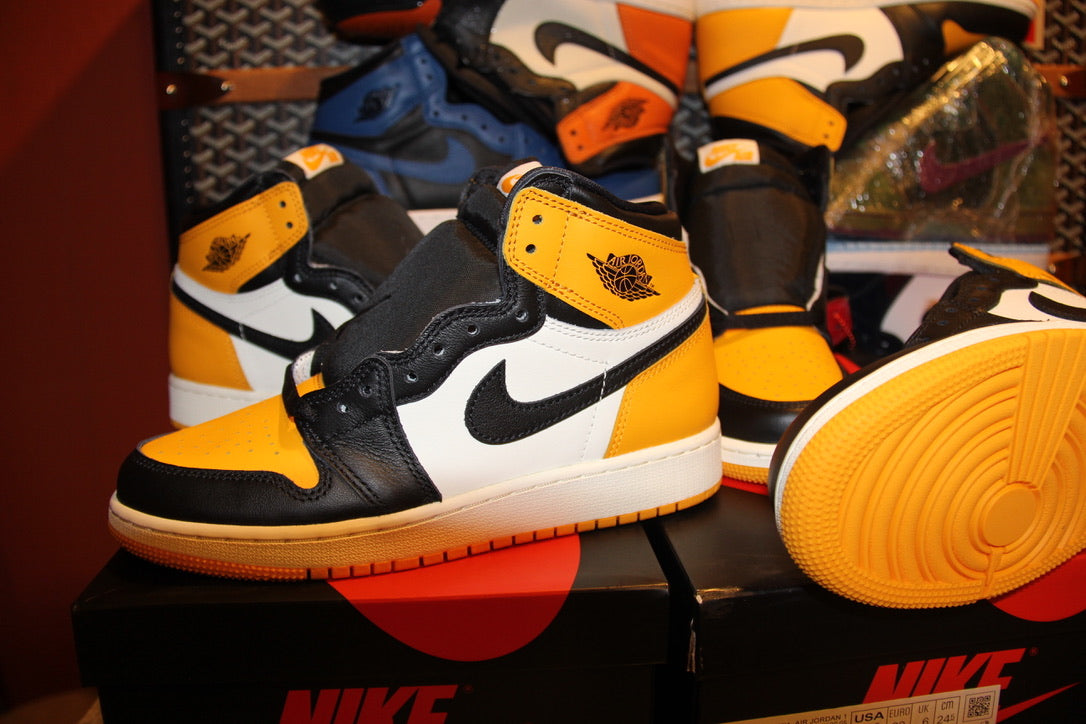 Air Jordan 1 Retro High OG ‘Yellow Toe’